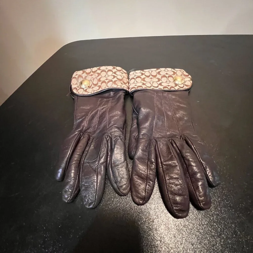 Coach gloves 6 1/2 brown tan